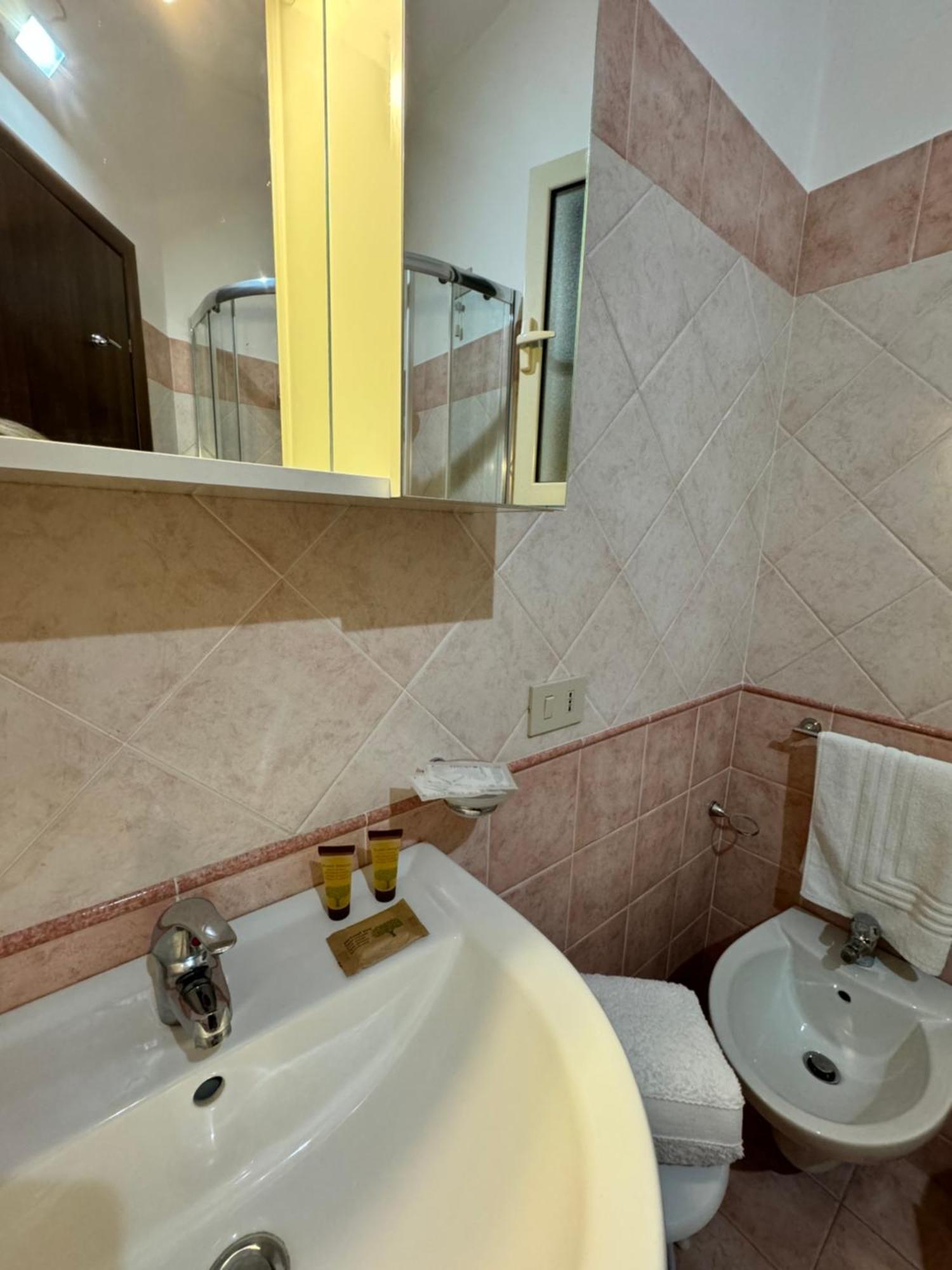 Taormina'S Sun Apartment Exterior photo