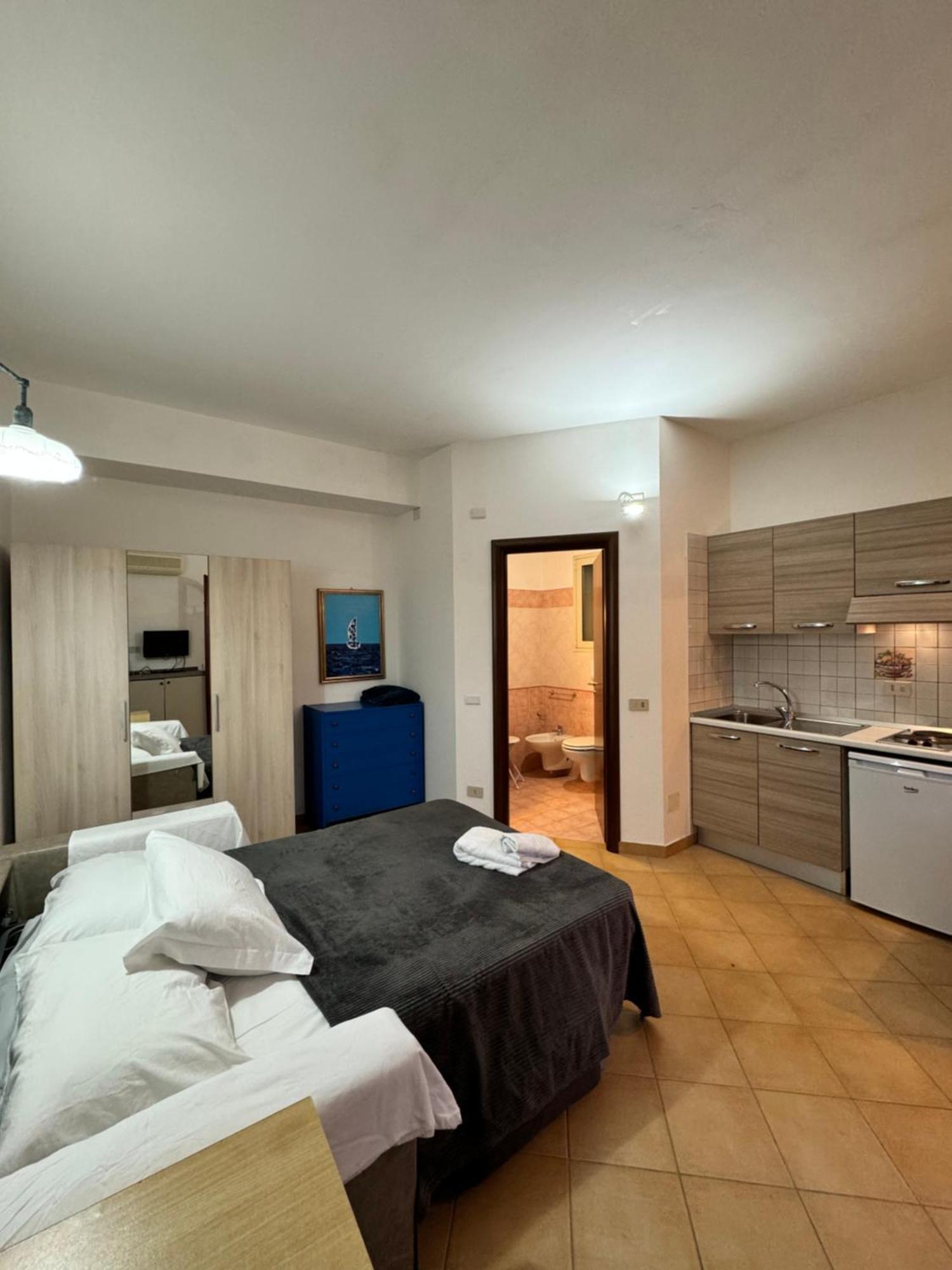 Taormina'S Sun Apartment Exterior photo