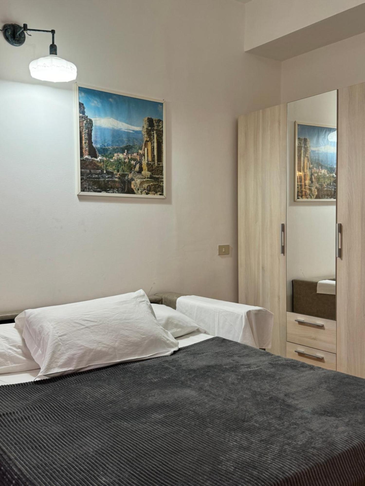 Taormina'S Sun Apartment Exterior photo
